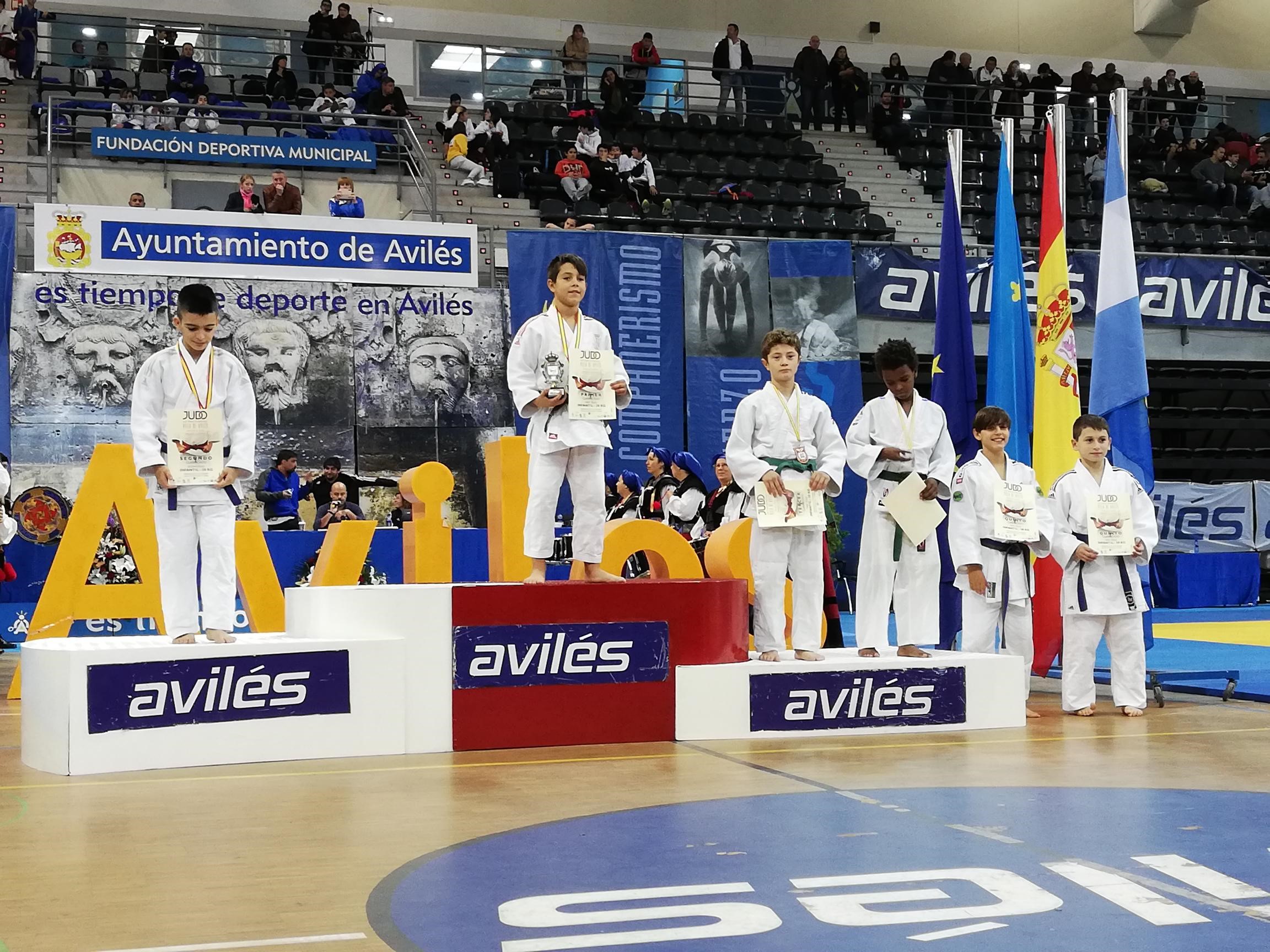 Cuatro medallas para los Navarros en la Supercopa Infantil y Cadete y Torneo Junior Avilés. 27 y 28 -10-18